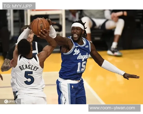 解说:KD状态火热即将突破森林狼需提升手感与团队配合 解说:KD状态火热即将突破森林狼需提升手感与团队配合