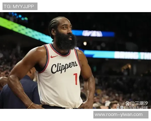 申京称赞快船实力强大本赛季表现不佳难掩祖巴茨哈登小卡的威胁